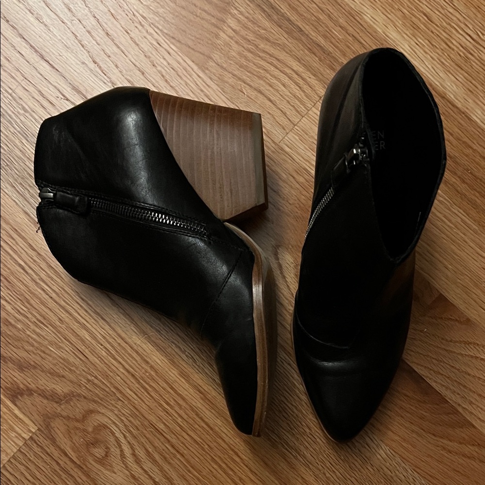 LN Sz 8.5 Black Eileen Fisher Leather Booties